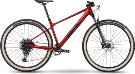 BMC Twostroke 01 Four Hardtail Rosso ciliegia metallizzato 2023